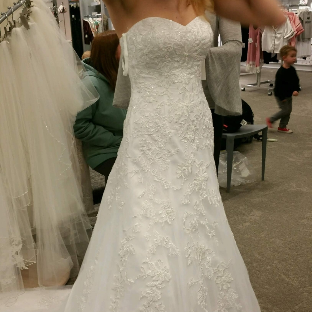 Wedding dress never worn